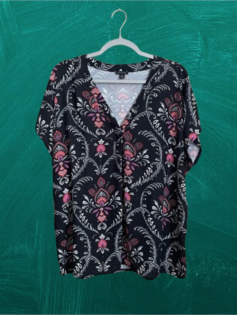 Ann Taylor floral mixed media top black patterned sz XXL